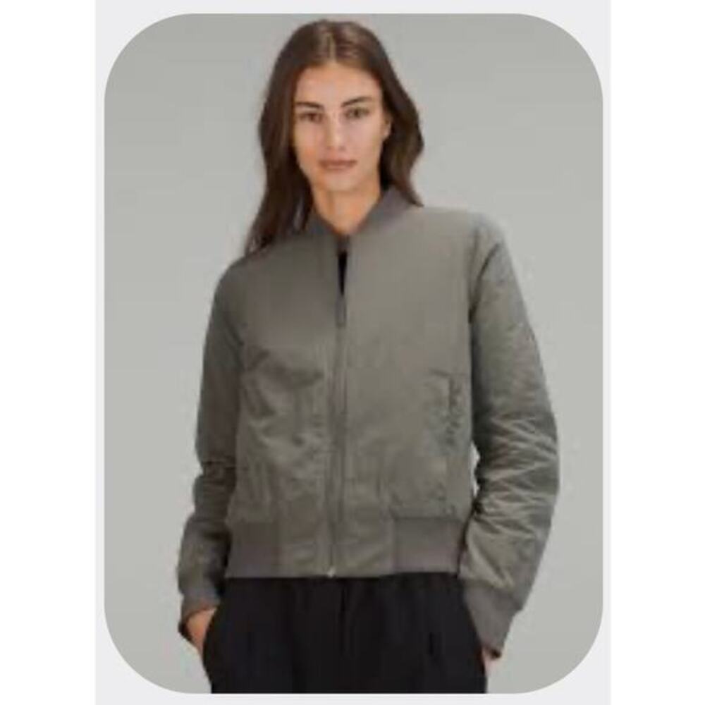 Lululemon reversible insulated bomber jacket size 4
